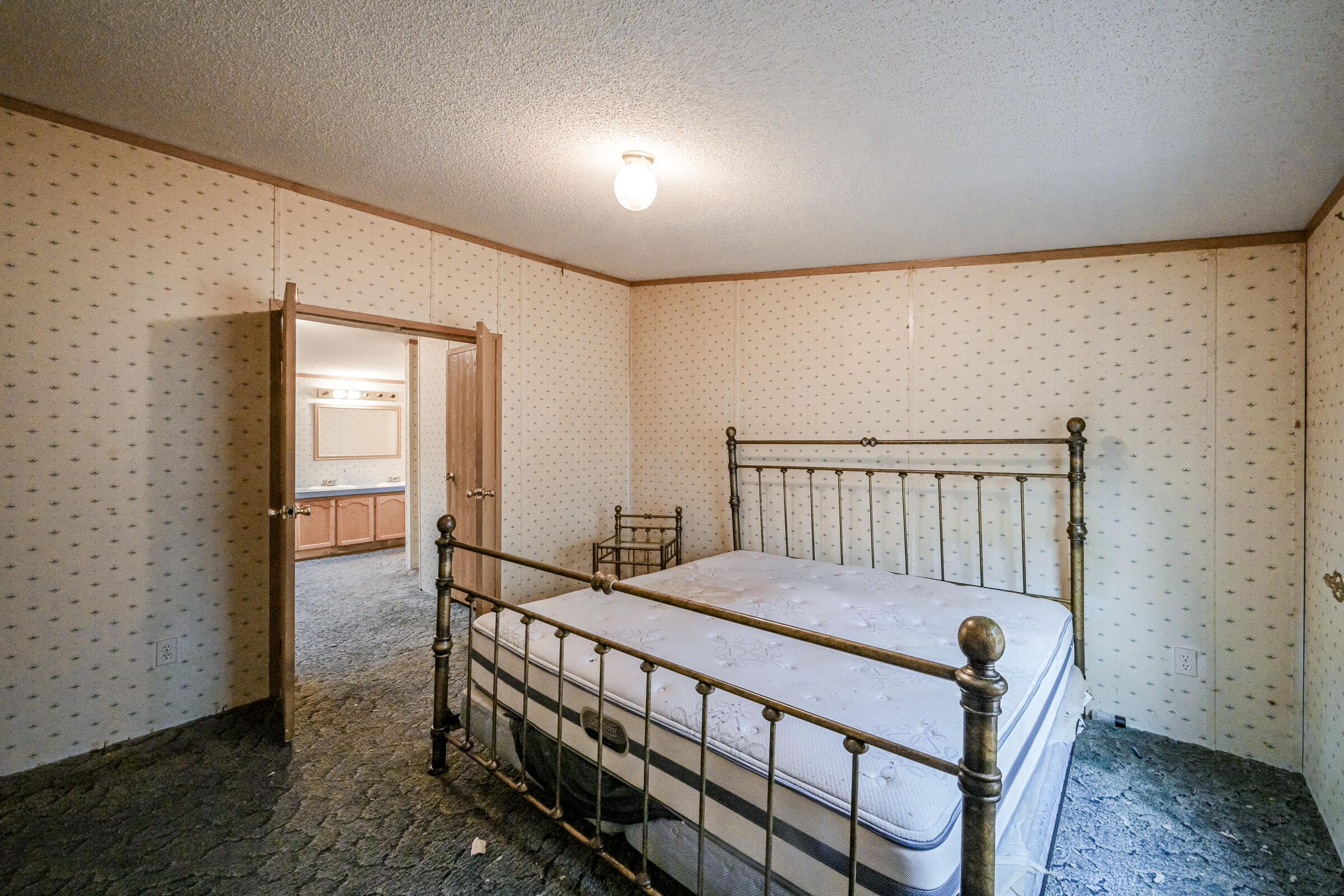 18 Jacks Lane Chelsea ME 04330