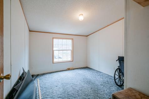 18 Jacks Lane Chelsea ME 04330