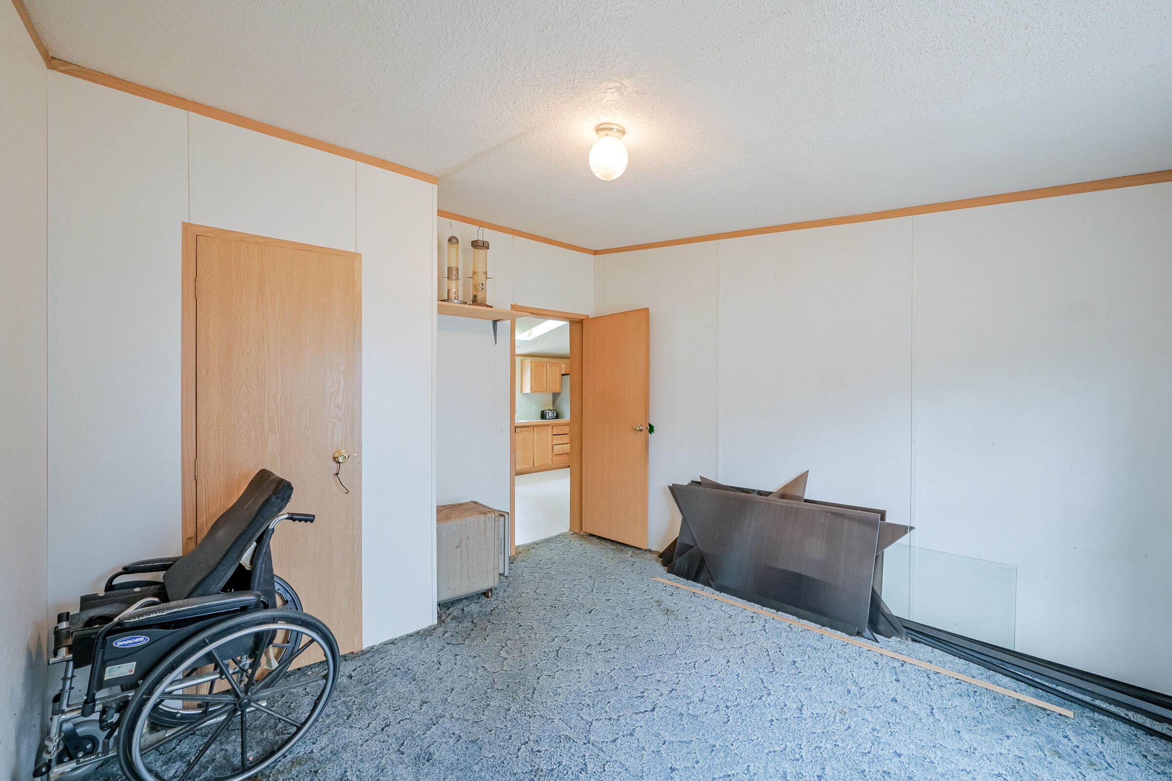 18 Jacks Lane Chelsea ME 04330