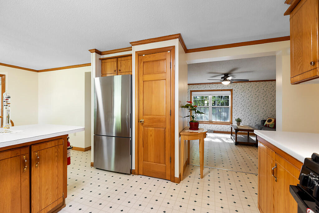 376 Battle Ridge Road Canaan ME 04924