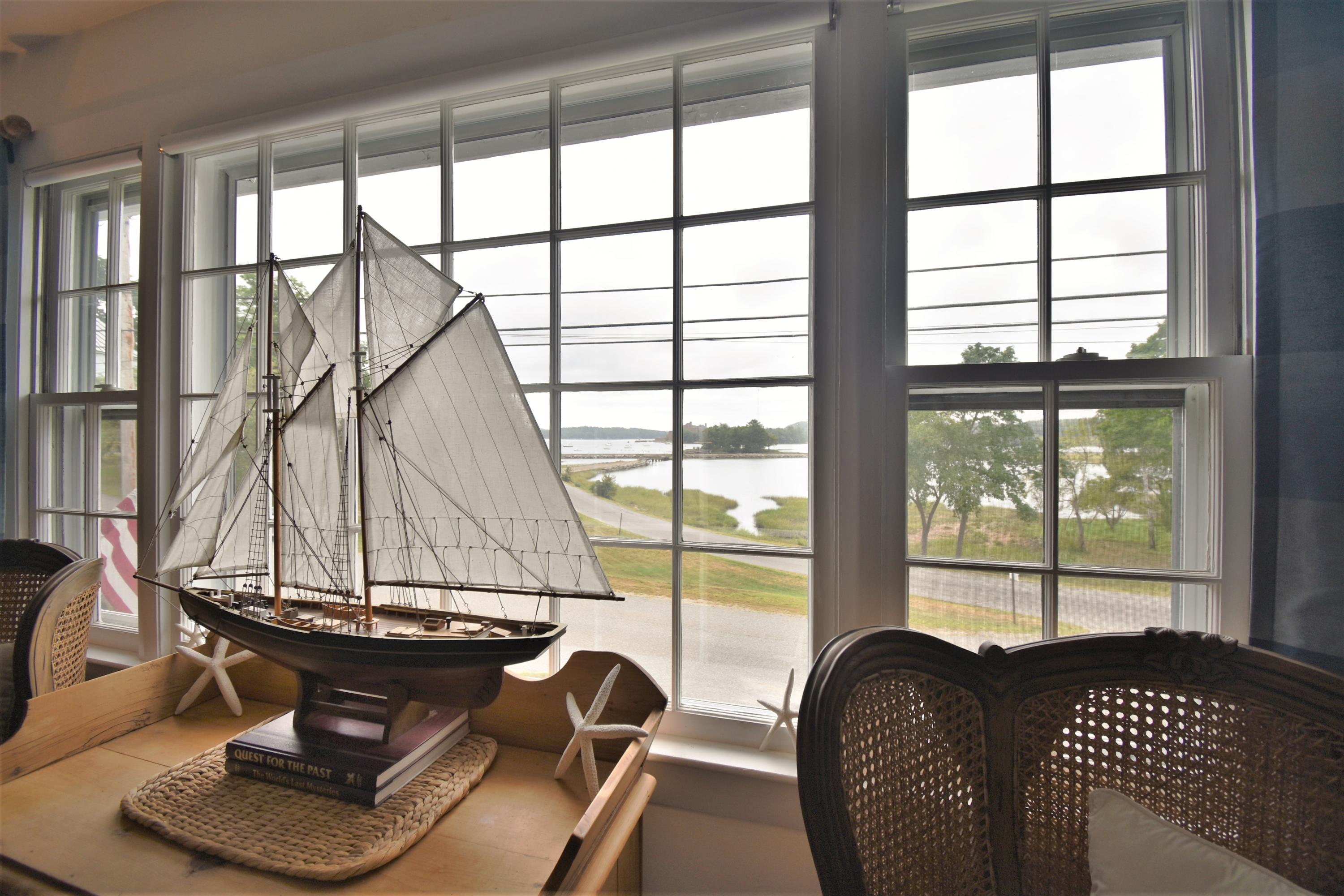 19 Bradbury Street Wiscasset ME 04578