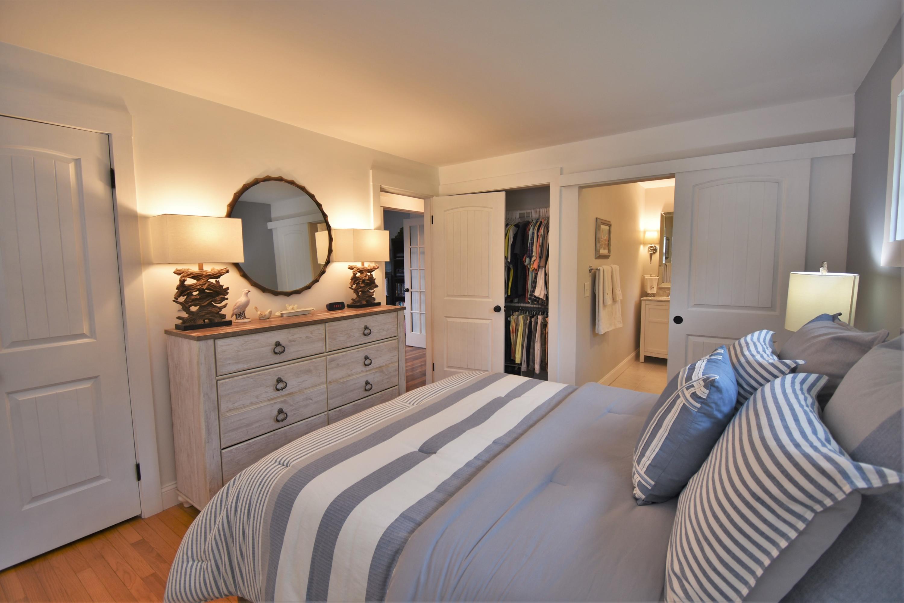 19 Bradbury Street Wiscasset ME 04578