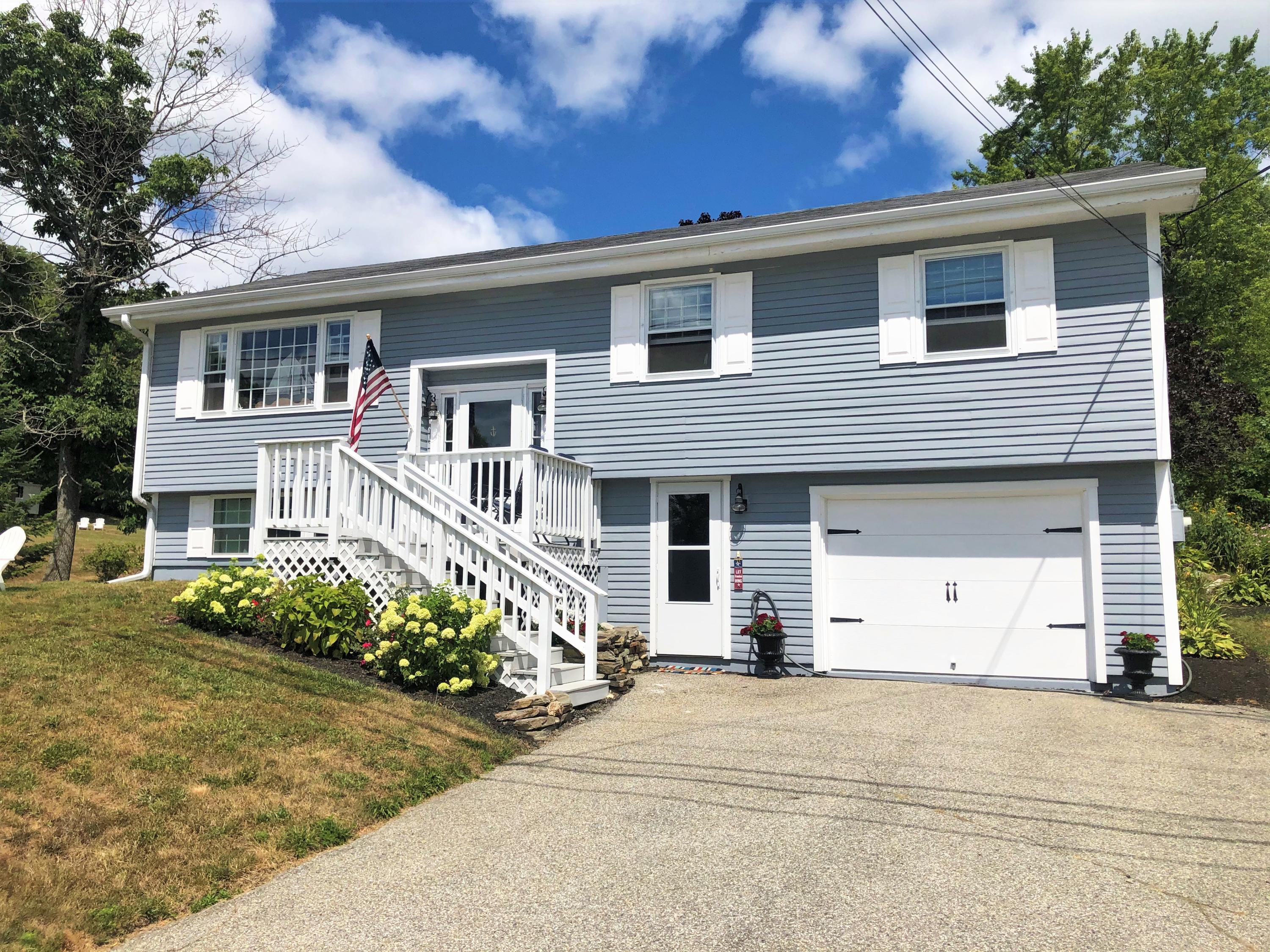 19 Bradbury Street Wiscasset ME 04578