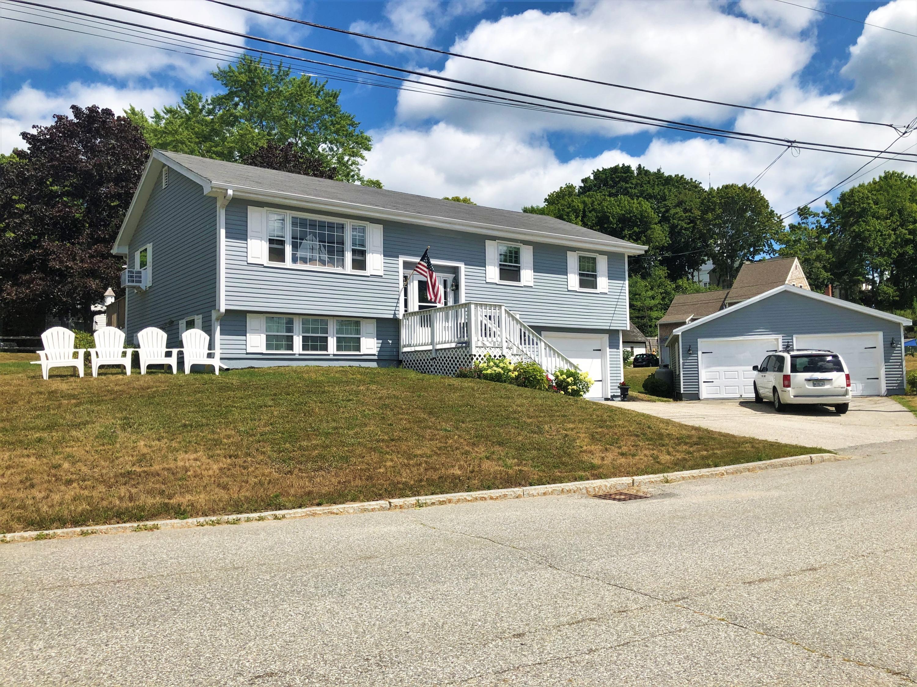 19 Bradbury Street Wiscasset ME 04578