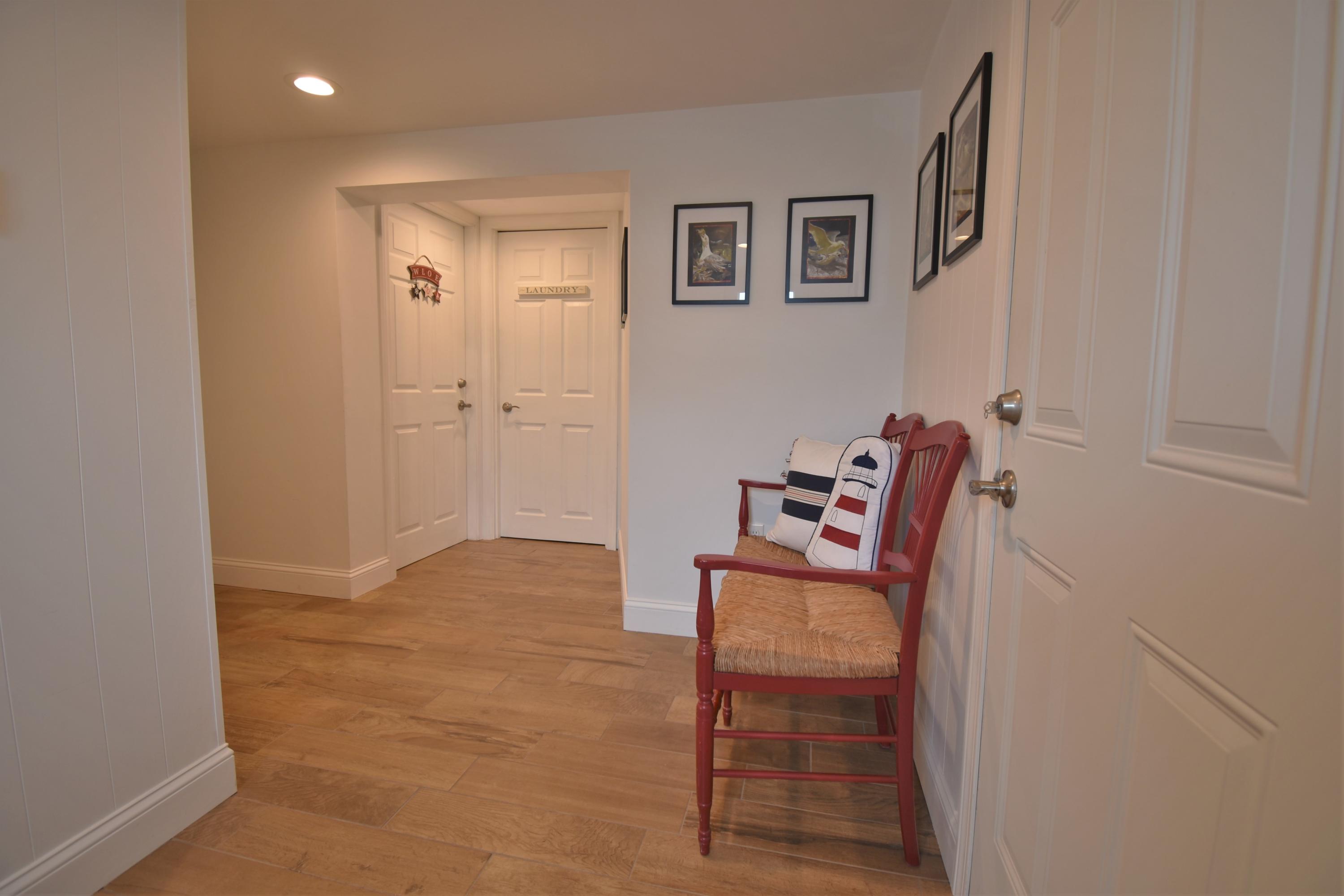 19 Bradbury Street Wiscasset ME 04578