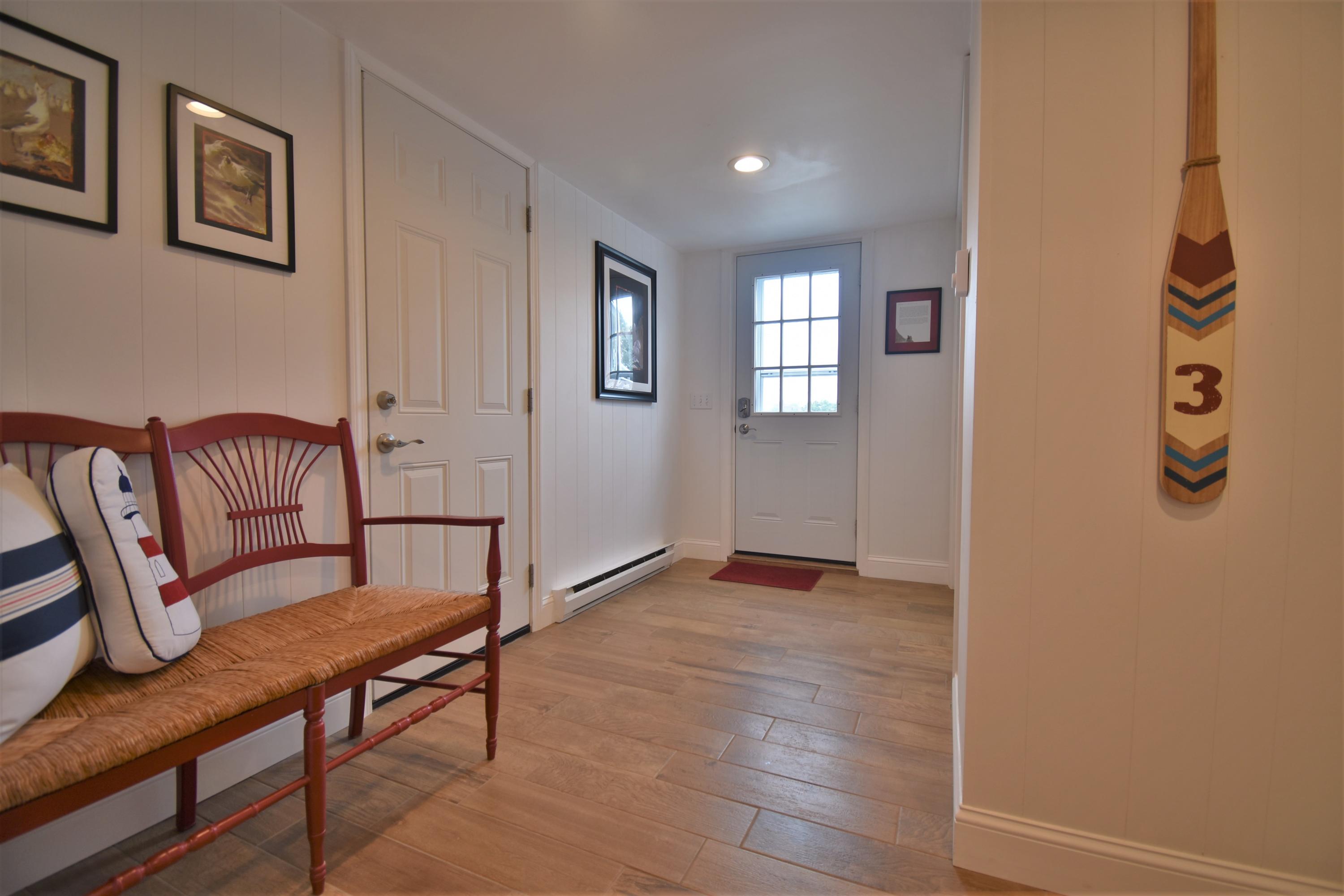19 Bradbury Street Wiscasset ME 04578