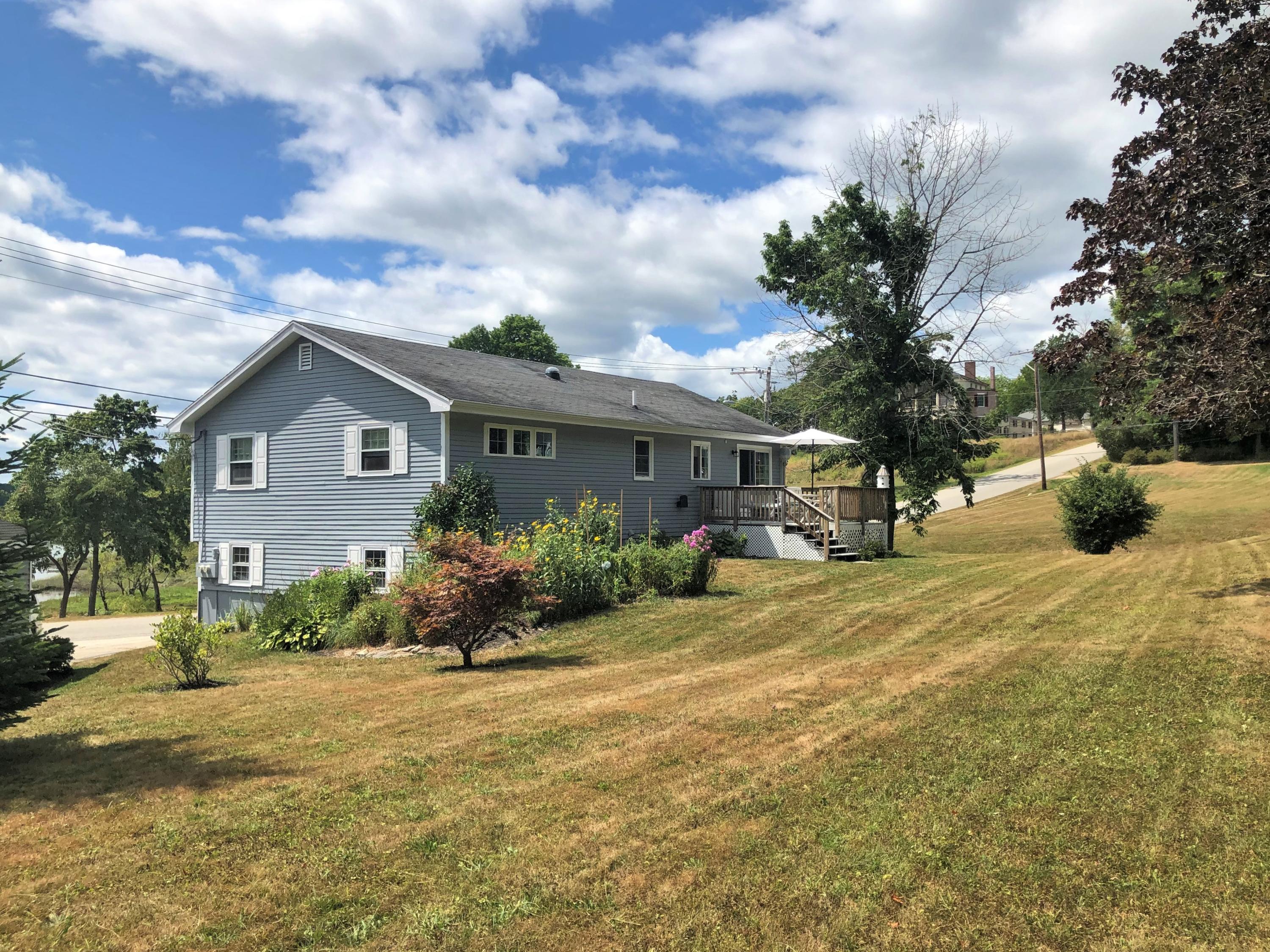 19 Bradbury Street Wiscasset ME 04578
