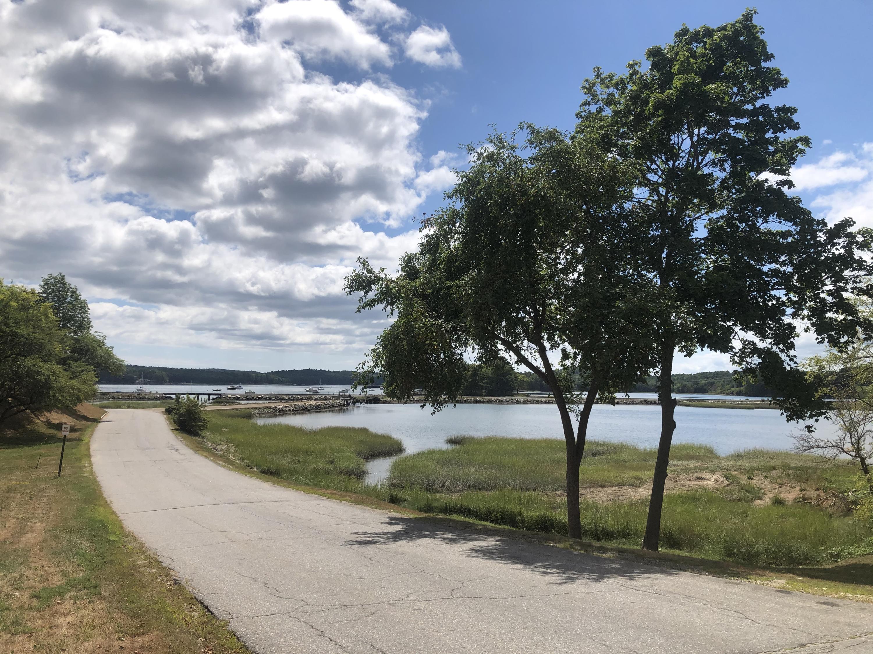 19 Bradbury Street Wiscasset ME 04578