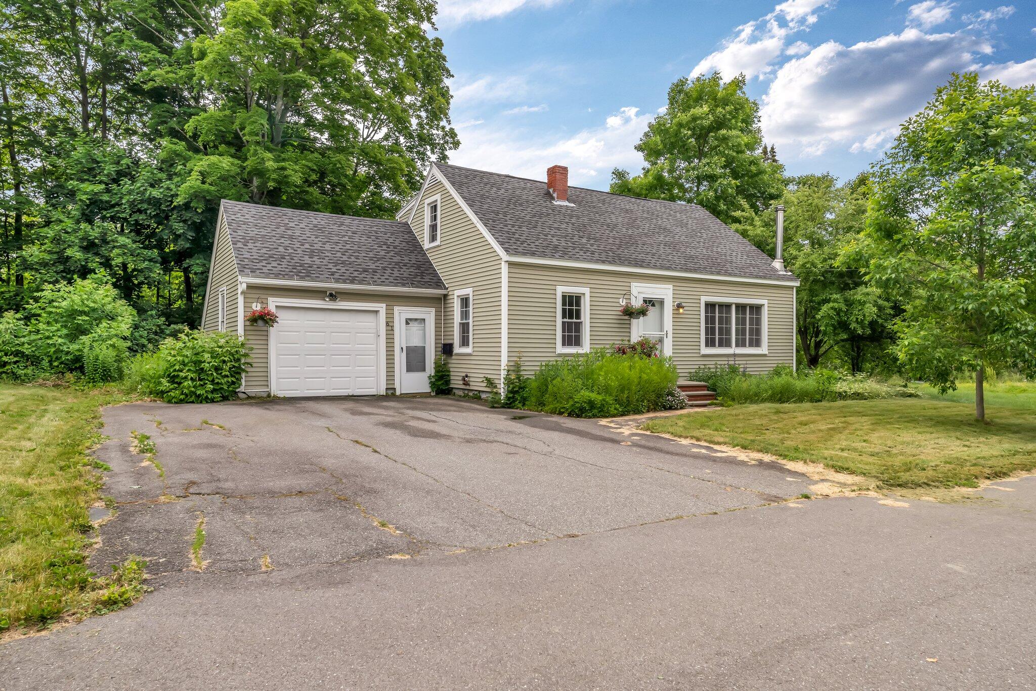 61 Eighteenth Street Bangor ME 04401