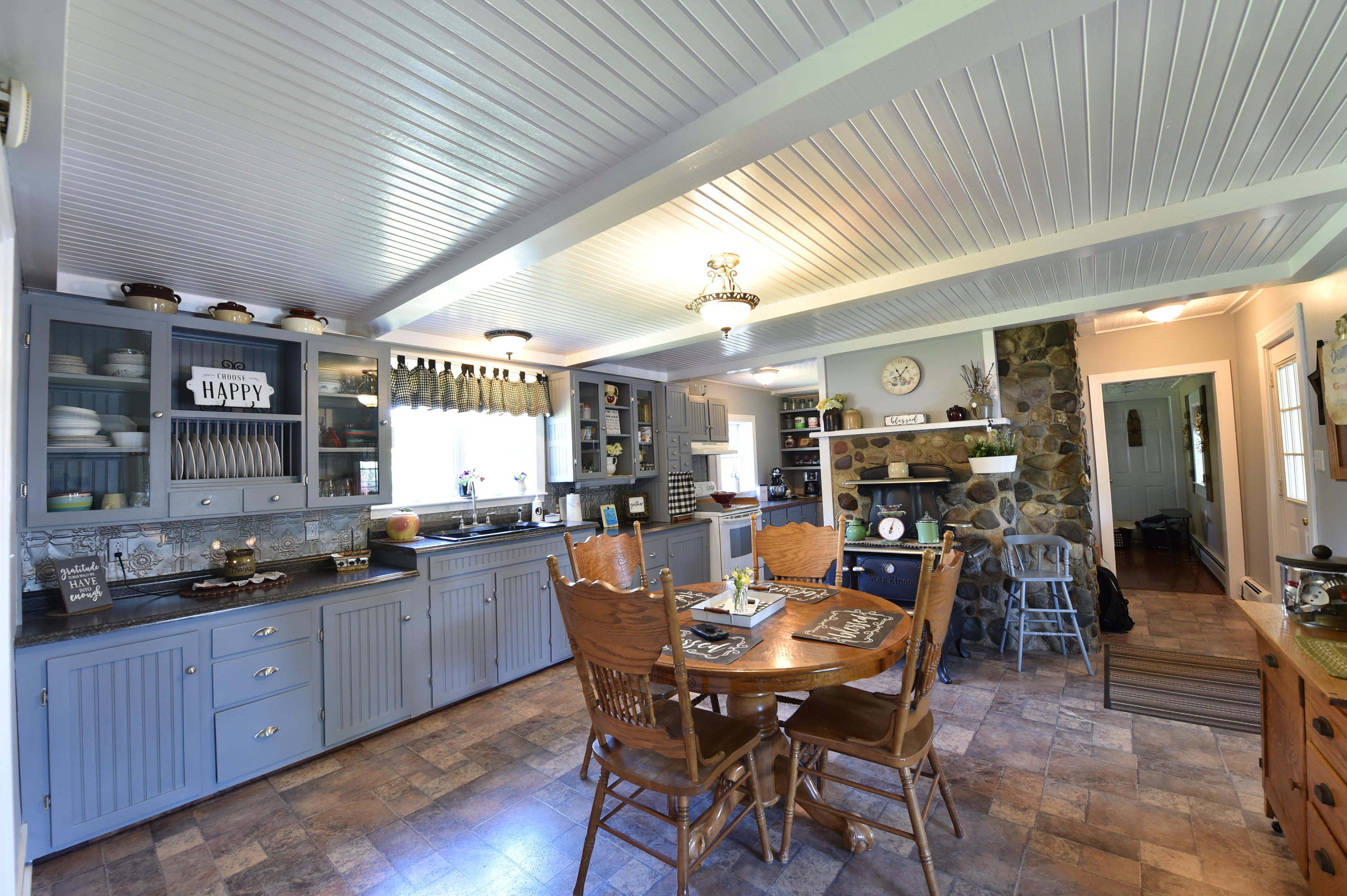 642 Main Street Springfield ME 04487