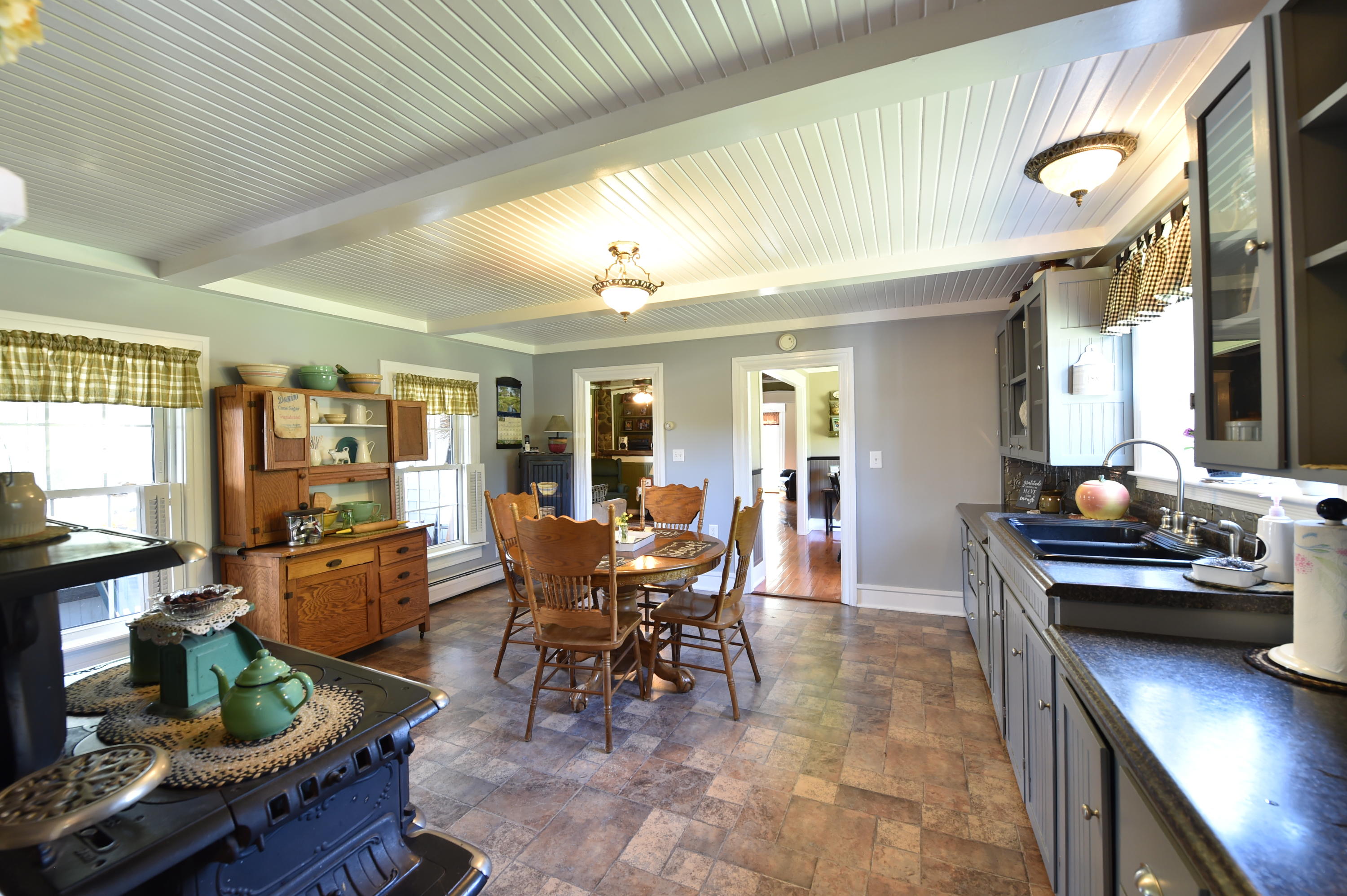 642 Main Street Springfield ME 04487