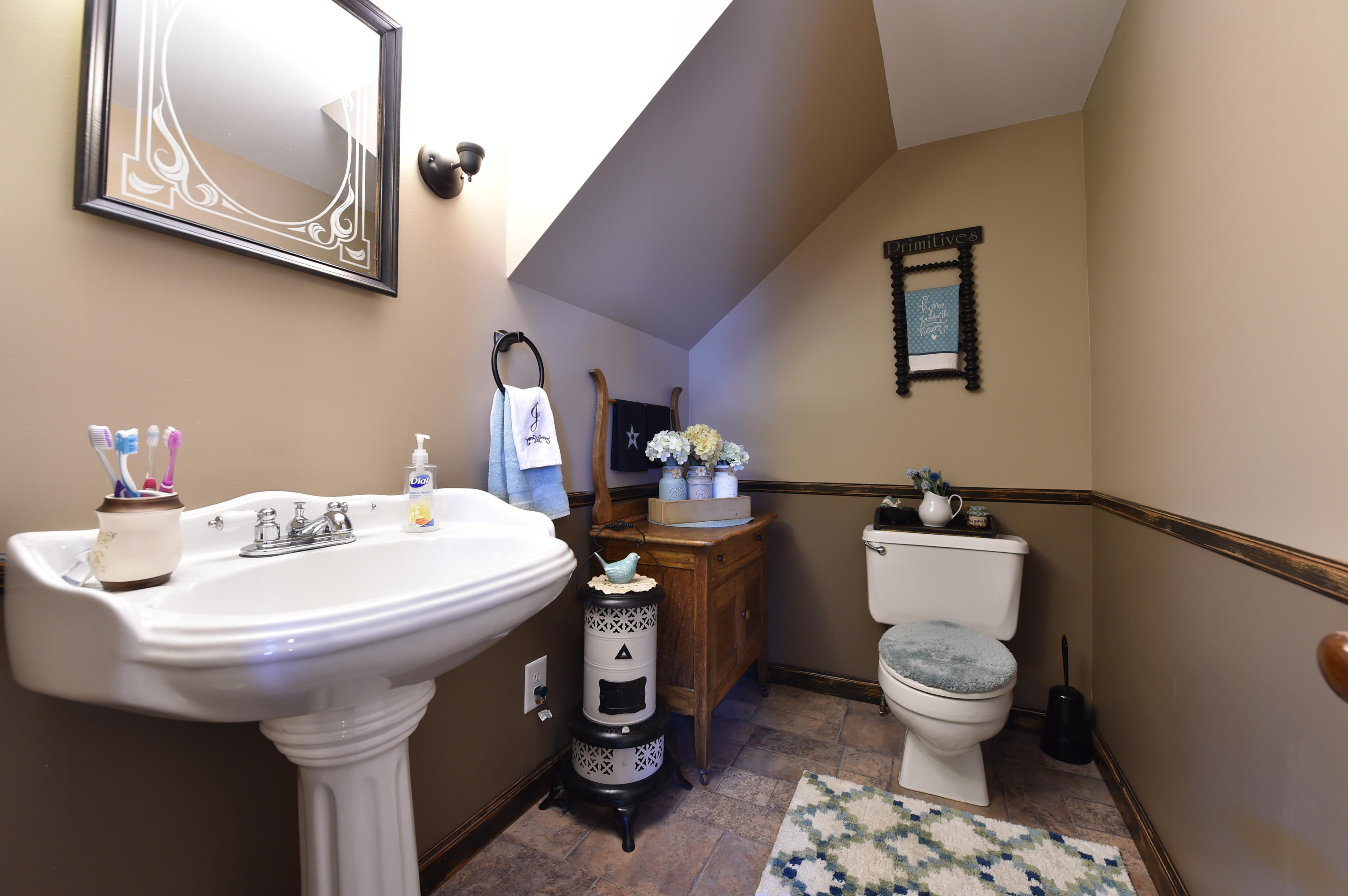 642 Main Street Springfield ME 04487