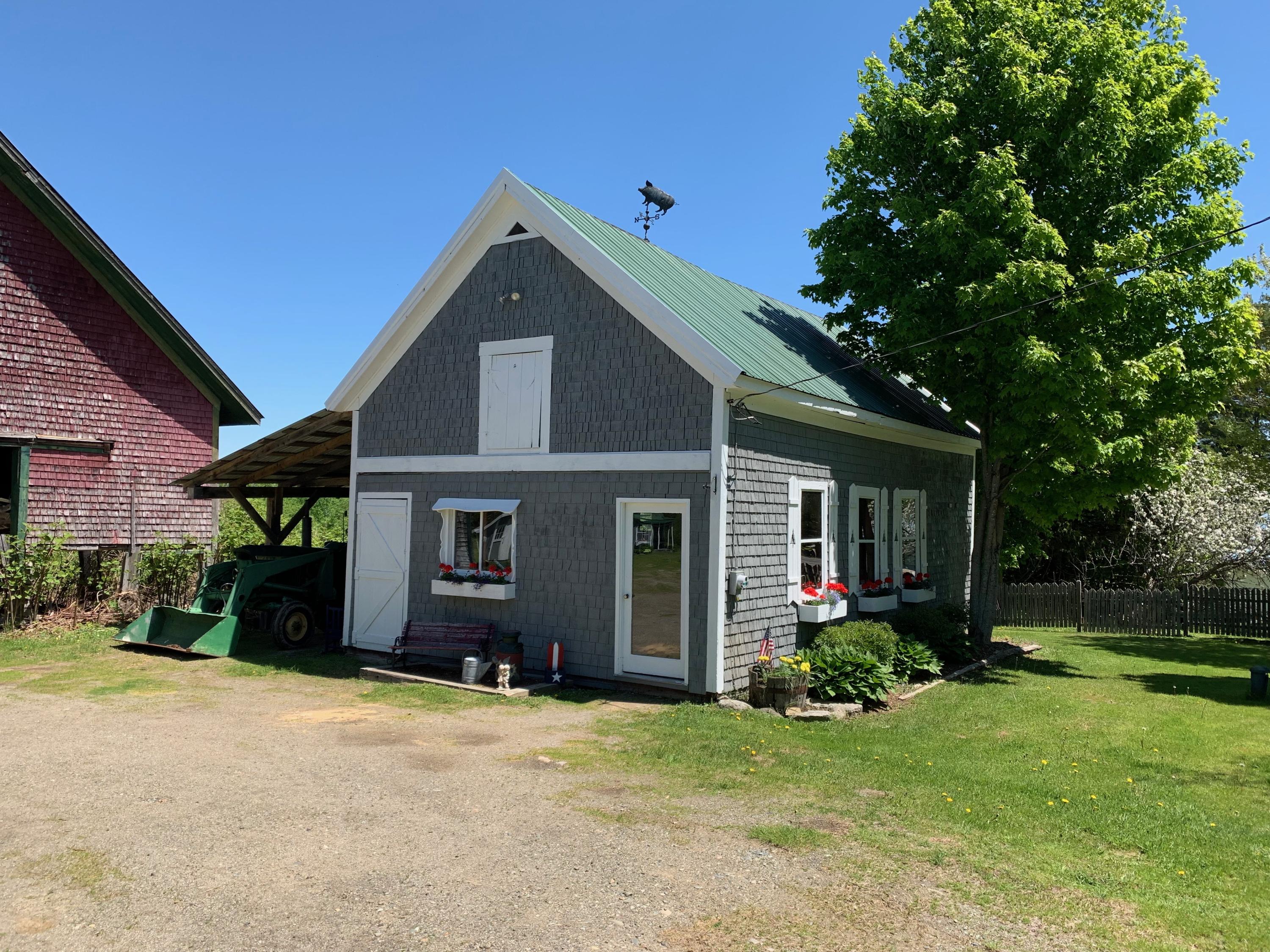 642 Main Street Springfield ME 04487