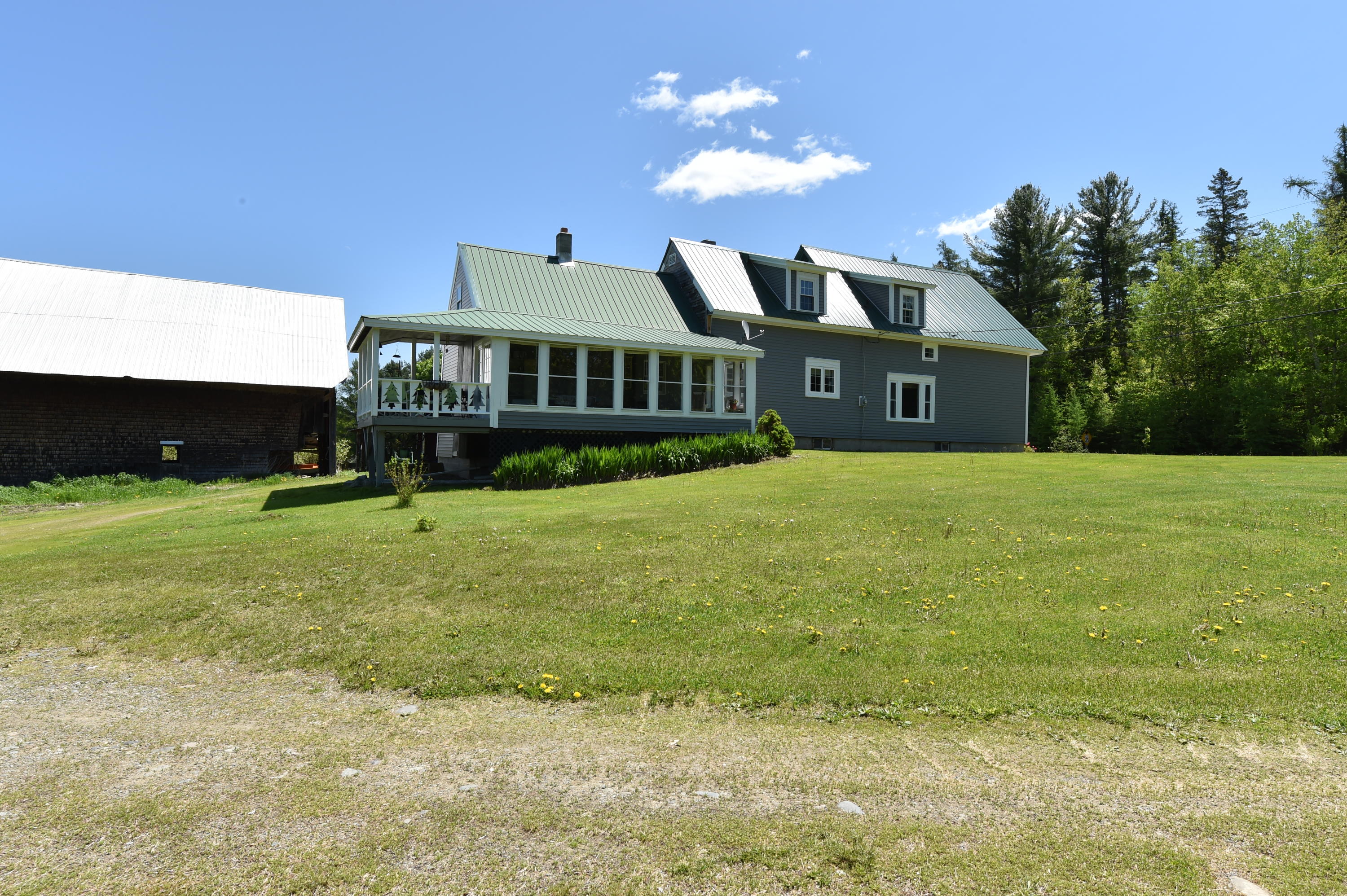 642 Main Street Springfield ME 04487