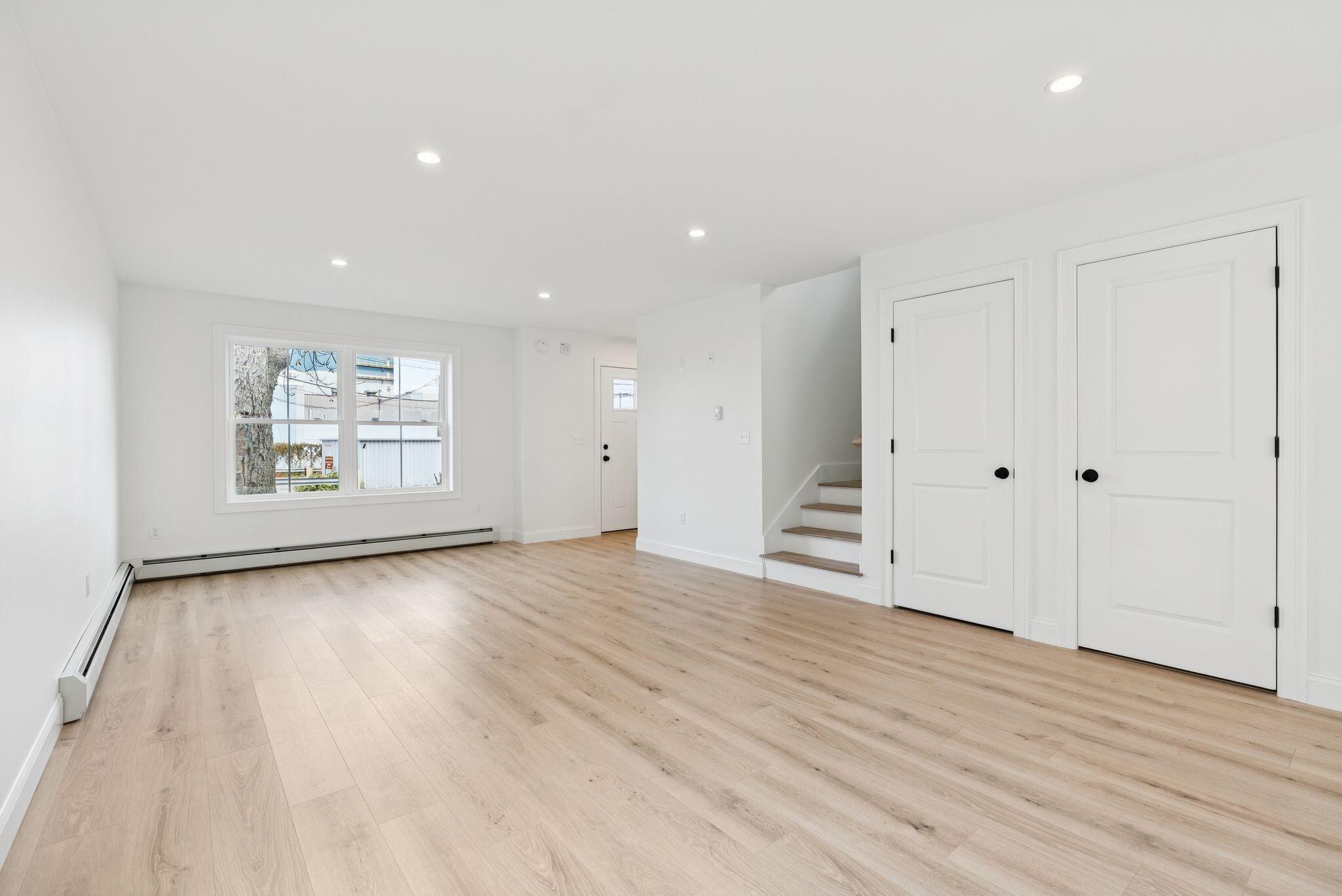 447 Main Street South Portland ME 04106