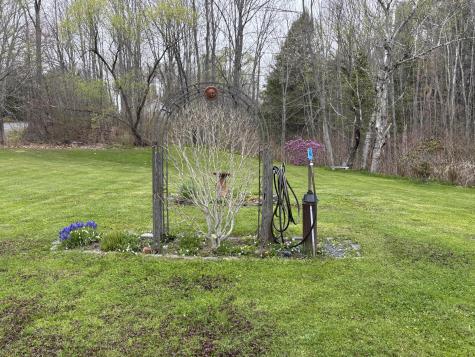 11 Baker Road Winterport ME 04496