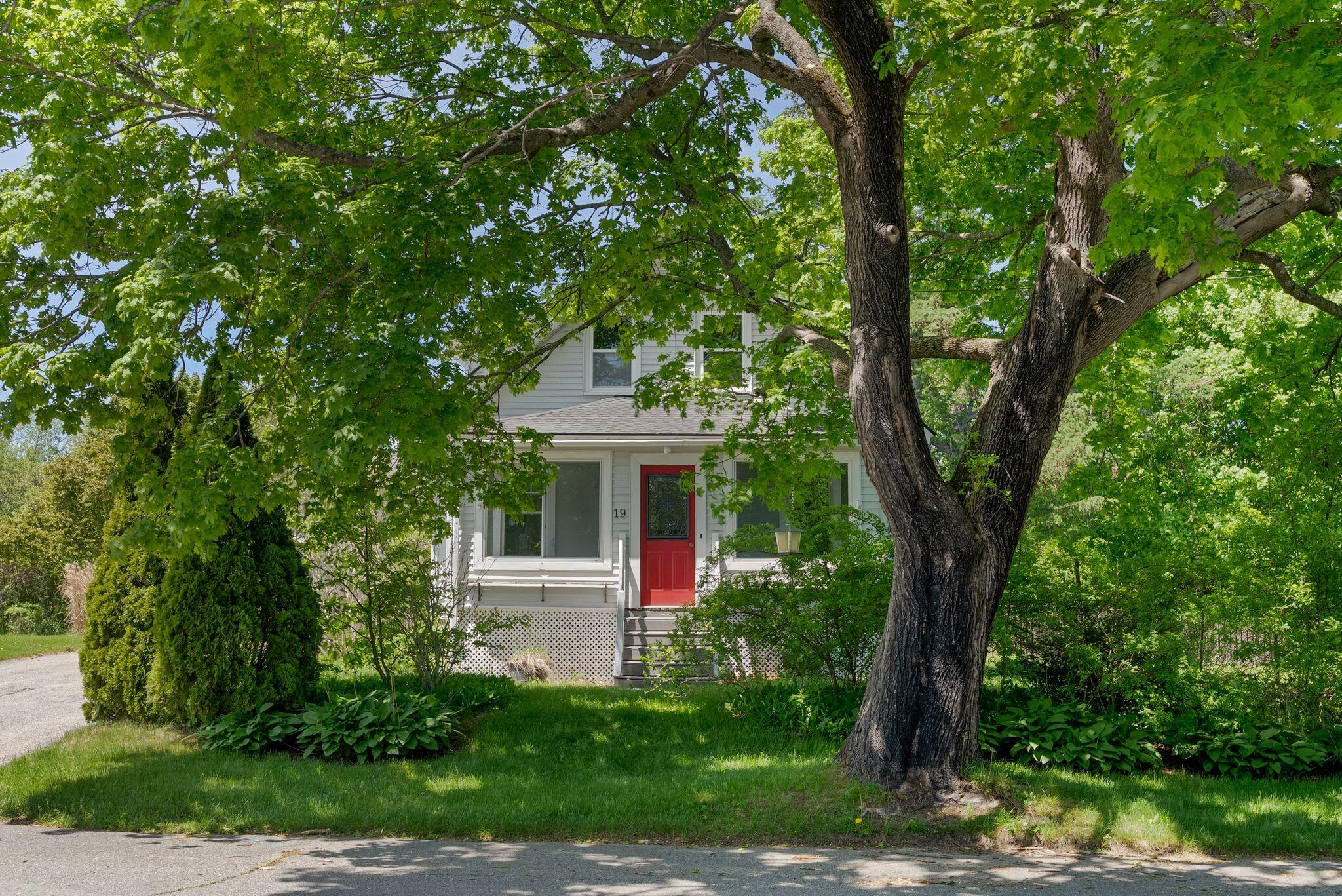 19 Cobb Avenue Portland ME 04102