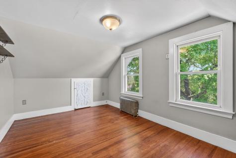 19 Cobb Avenue Portland ME 04102