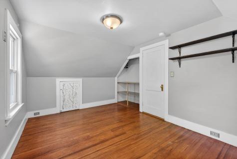 19 Cobb Avenue Portland ME 04102