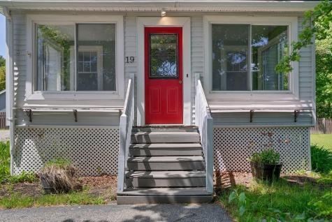 19 Cobb Avenue Portland ME 04102