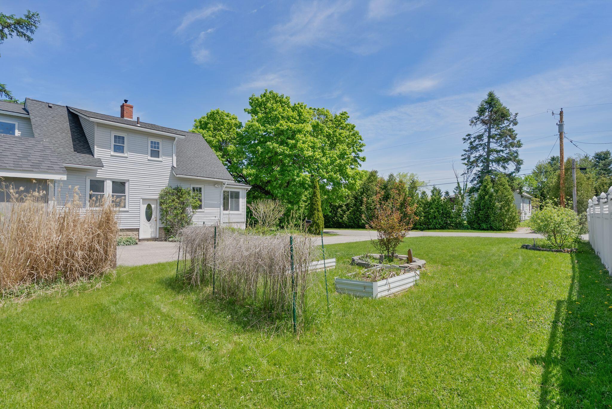 19 Cobb Avenue Portland ME 04102