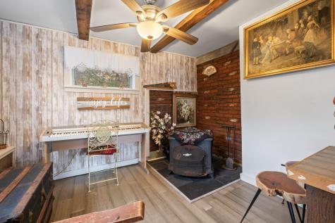 824 Prospect Avenue Rumford ME 04276