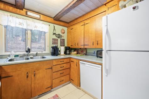 824 Prospect Avenue Rumford ME 04276