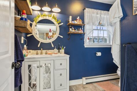 54 Lower Main Street North Berwick ME 03906