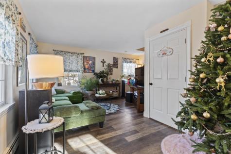 54 Lower Main Street North Berwick ME 03906