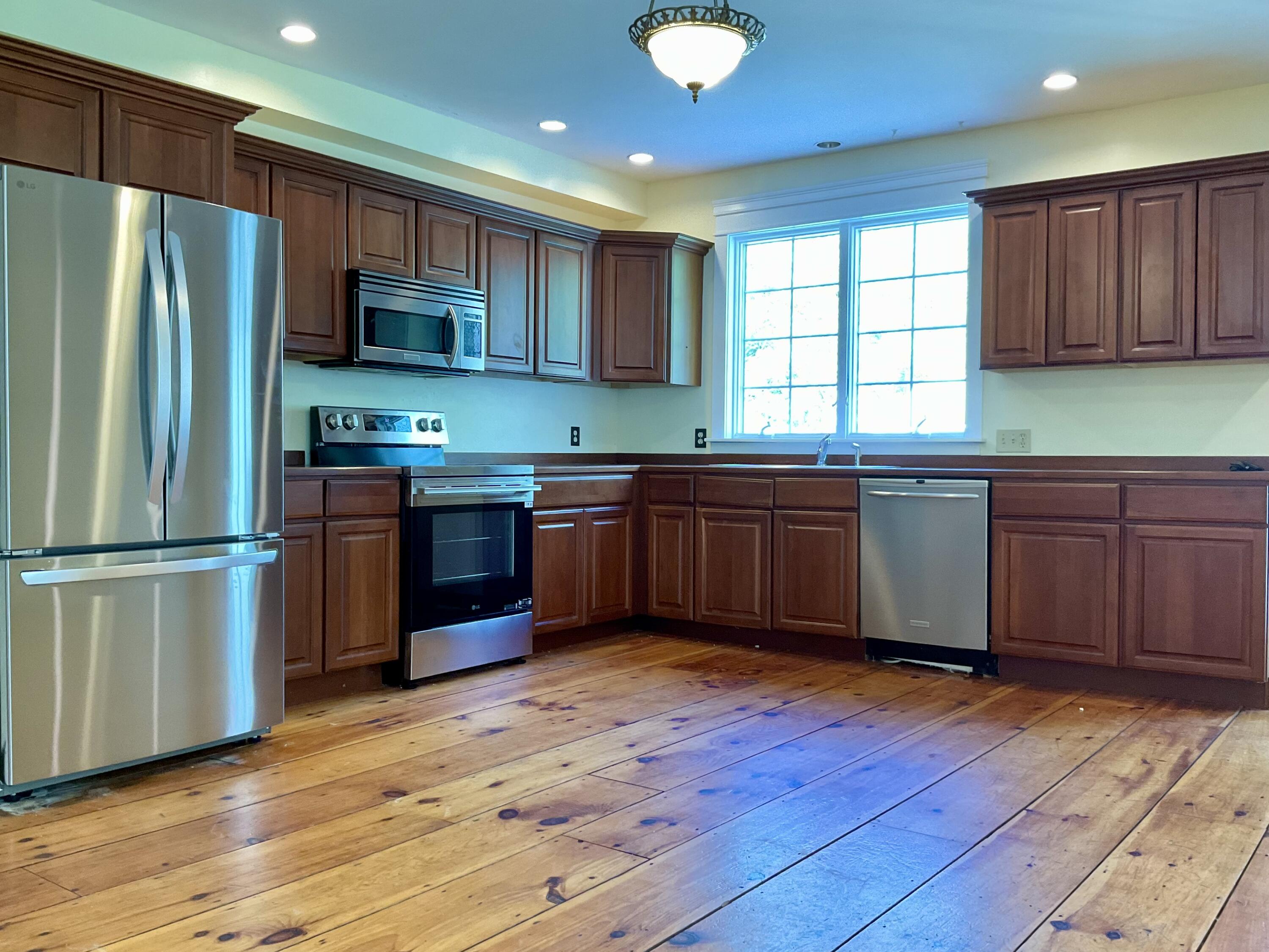 265 Lawrence Road Pownal ME 04069