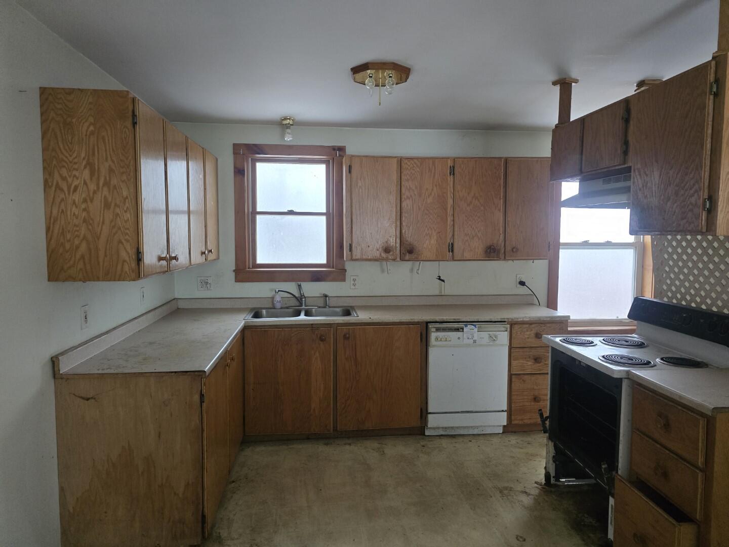 451 Range E Road Limerick ME 04048