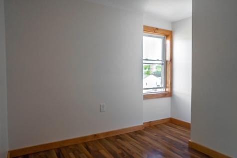 13 Towle Avenue Auburn ME 04210