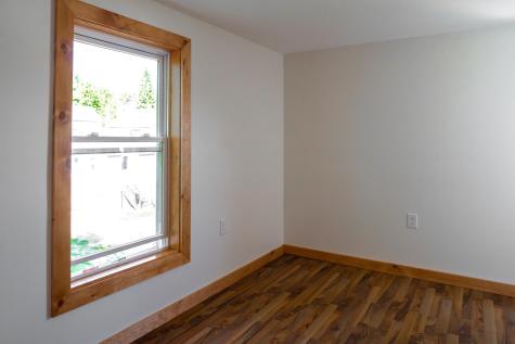 13 Towle Avenue Auburn ME 04210