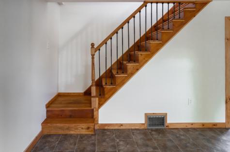 13 Towle Avenue Auburn ME 04210