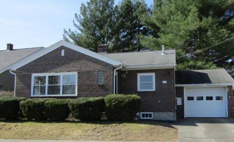 11 Spofford Street Lewiston ME 04240