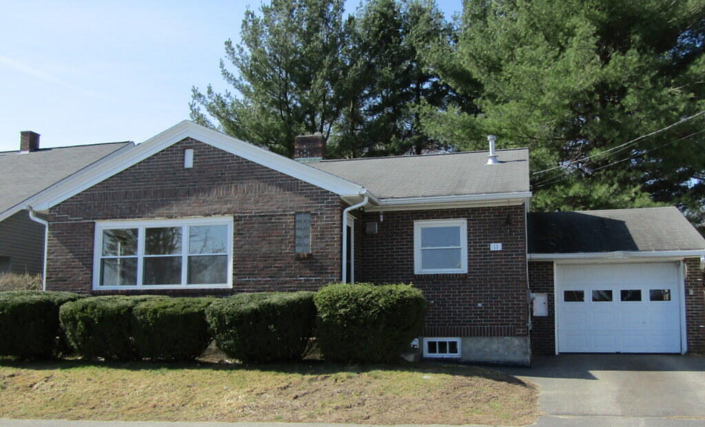 11 Spofford Street Lewiston ME 04240