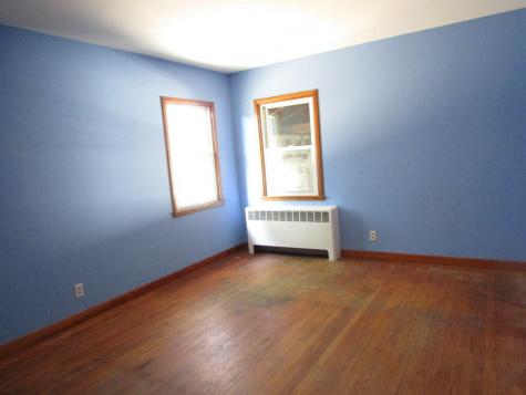 11 Spofford Street Lewiston ME 04240