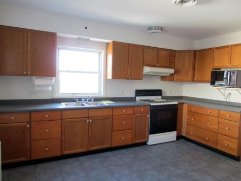 11 Spofford Street Lewiston ME 04240