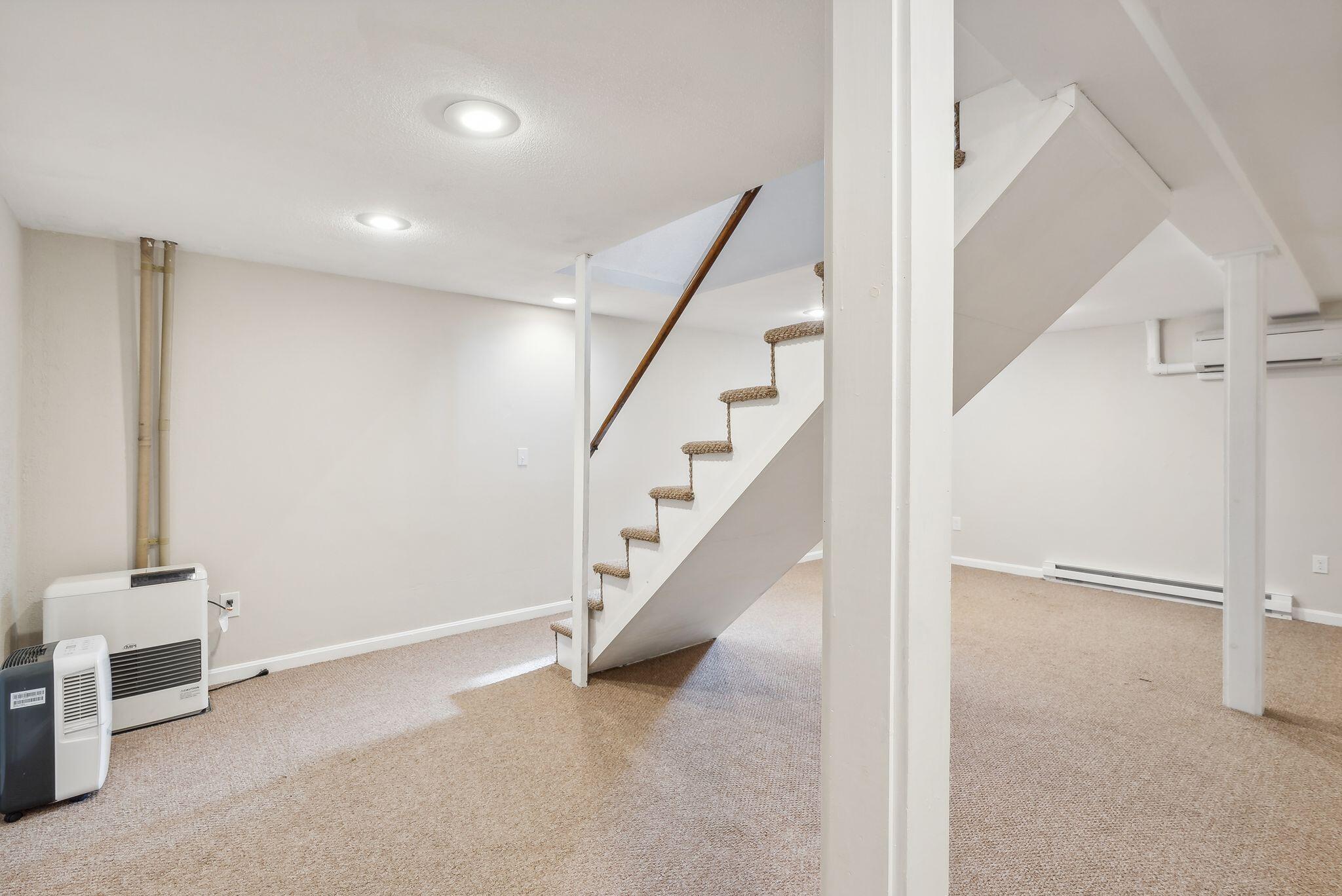 30 Frost Hill Road Portland ME 04103