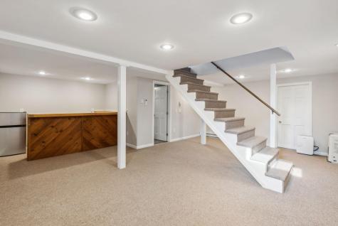 30 Frost Hill Road Portland ME 04103