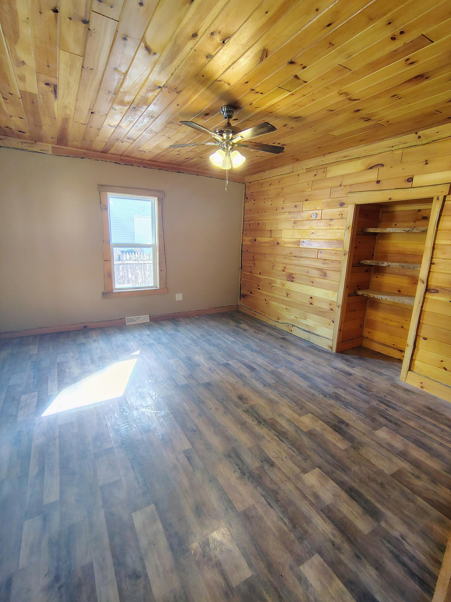 10 Rangeley Place Rumford ME 04276