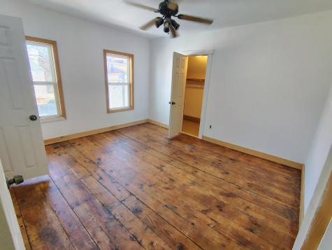 10 Rangeley Place Rumford ME 04276