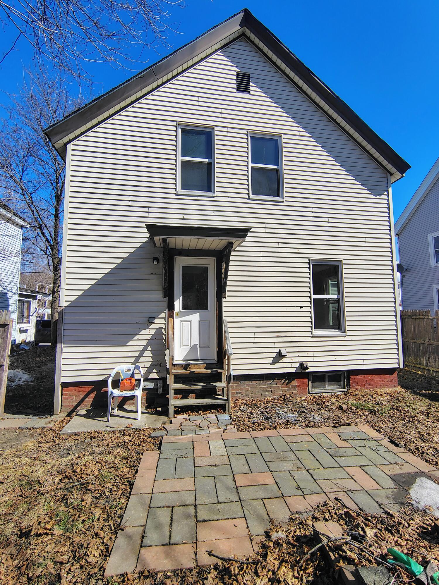 10 Rangeley Place Rumford ME 04276