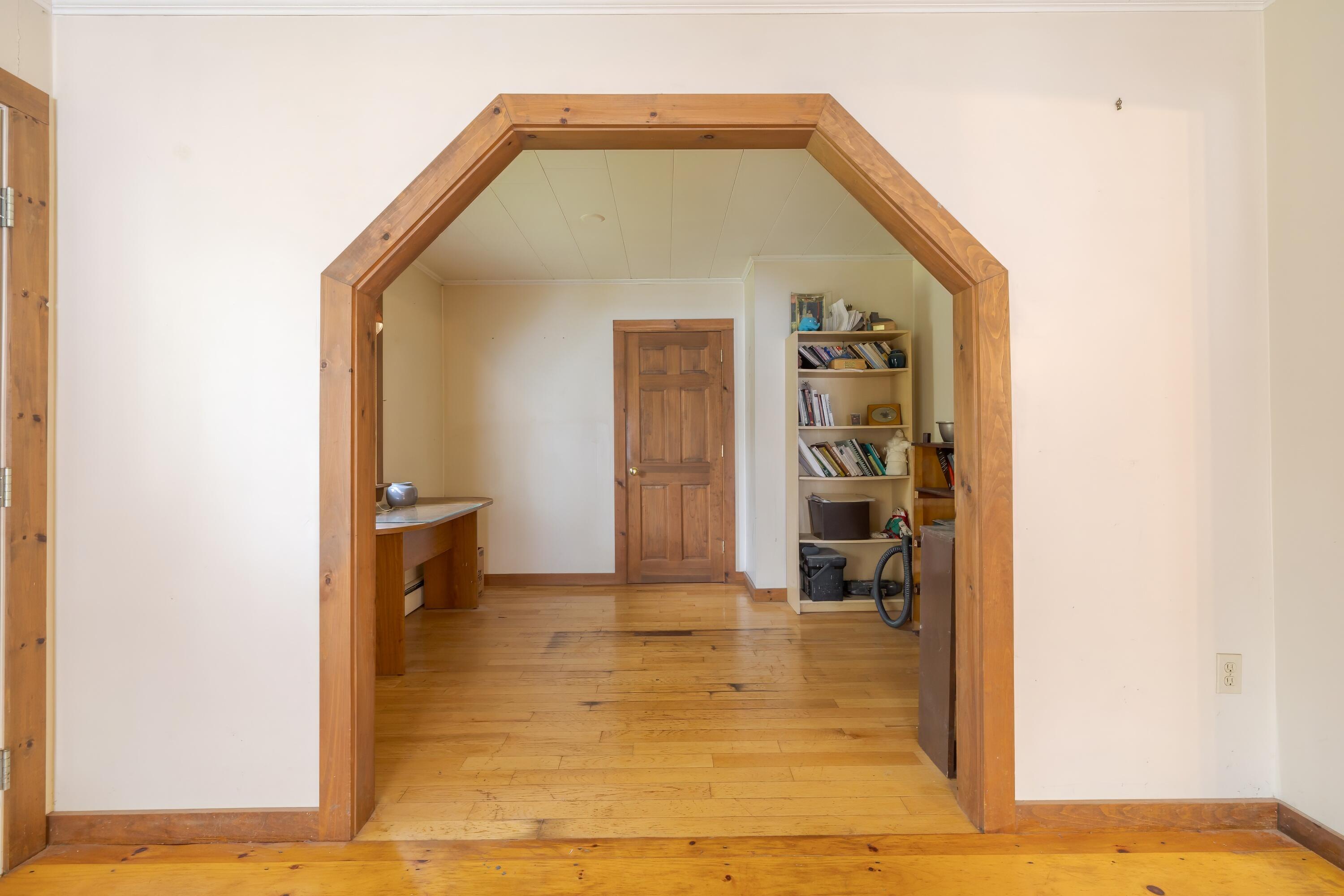 927 Pleasant Street Blue Hill ME 04614