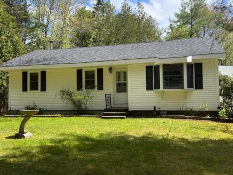 927 Pleasant Street Blue Hill ME 04614