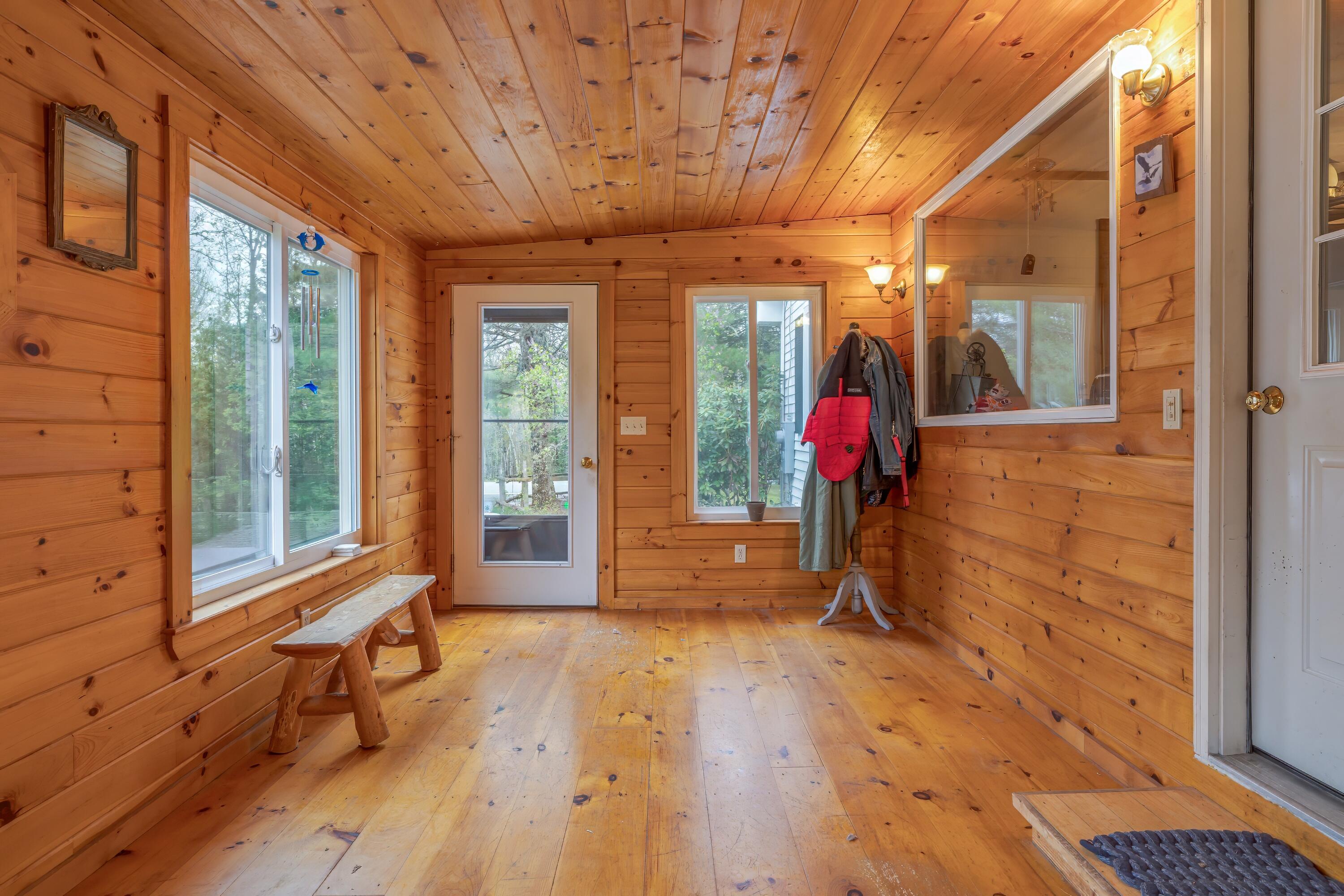 927 Pleasant Street Blue Hill ME 04614