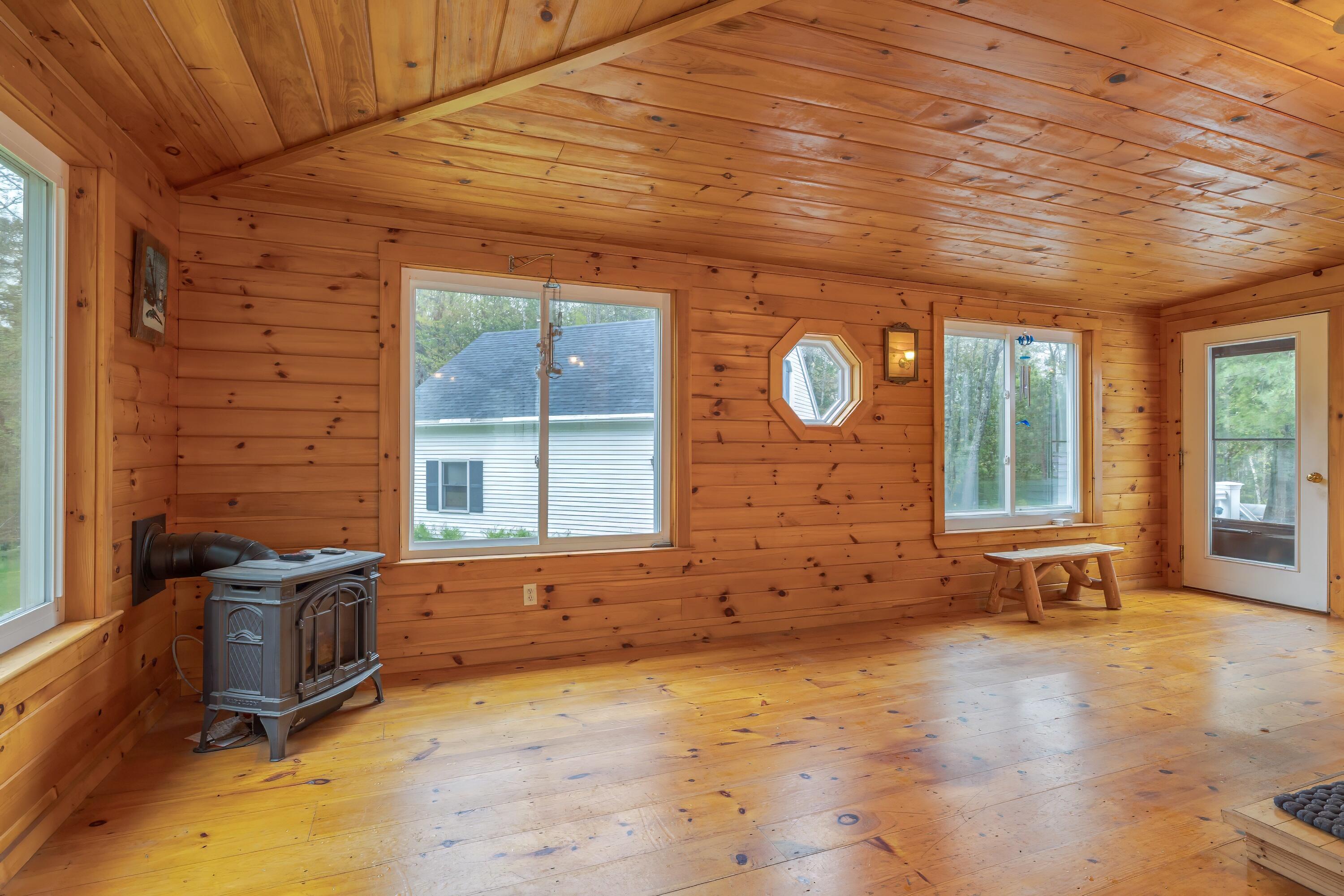 927 Pleasant Street Blue Hill ME 04614