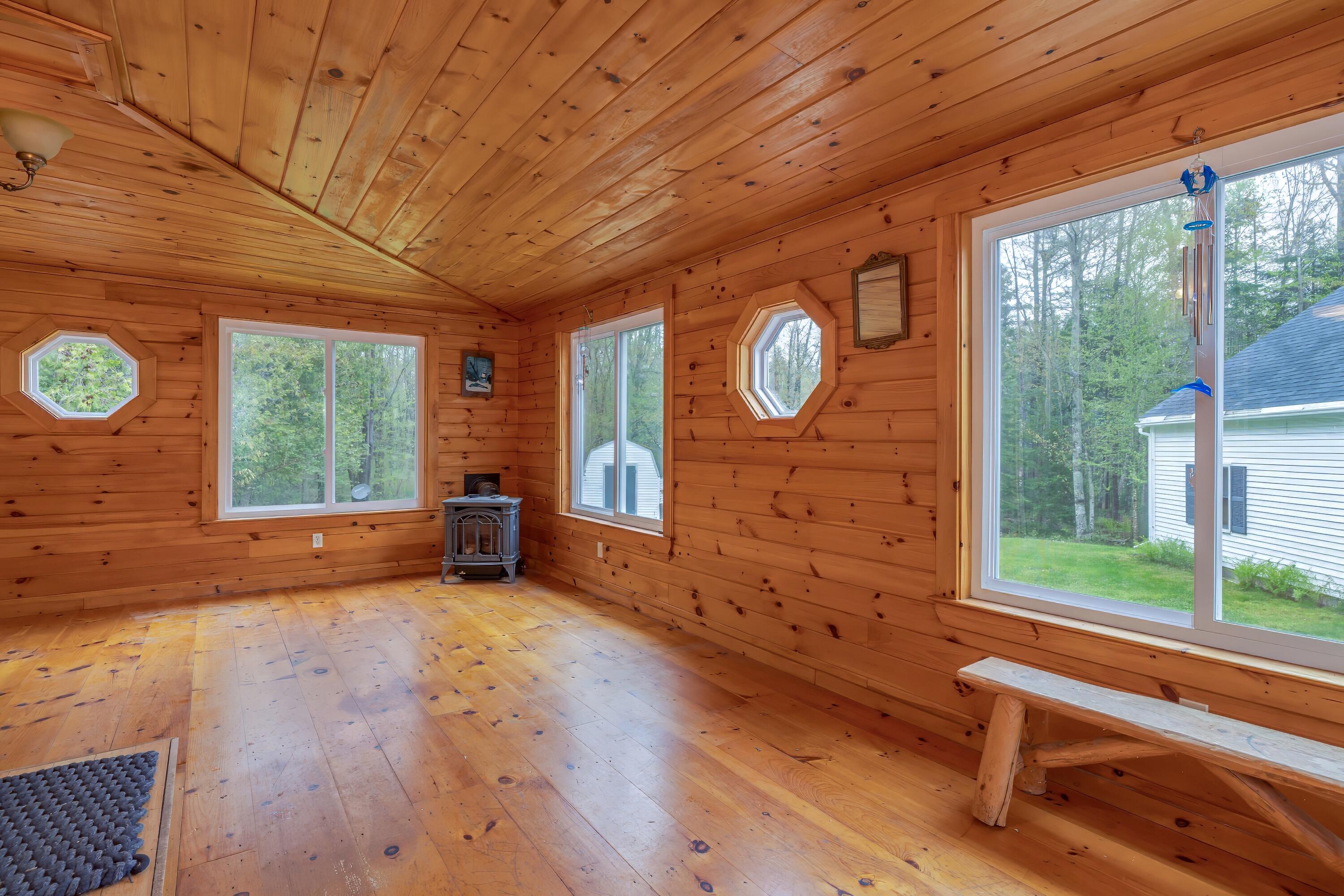 927 Pleasant Street Blue Hill ME 04614