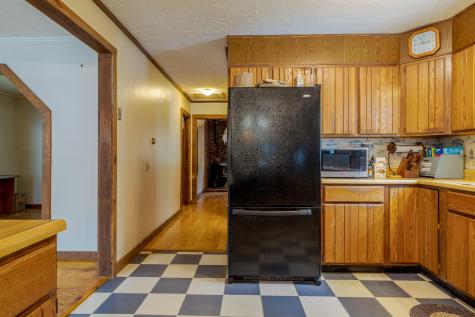 927 Pleasant Street Blue Hill ME 04614