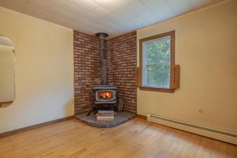 927 Pleasant Street Blue Hill ME 04614